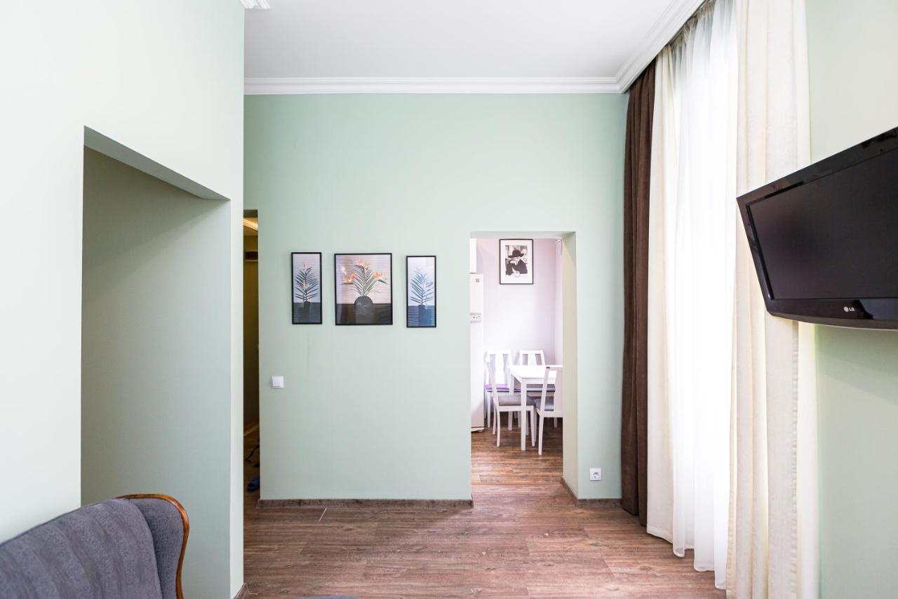 Сучасна Квартира У Львові Вулиця Дарії Гусяк 9 Exterior photo